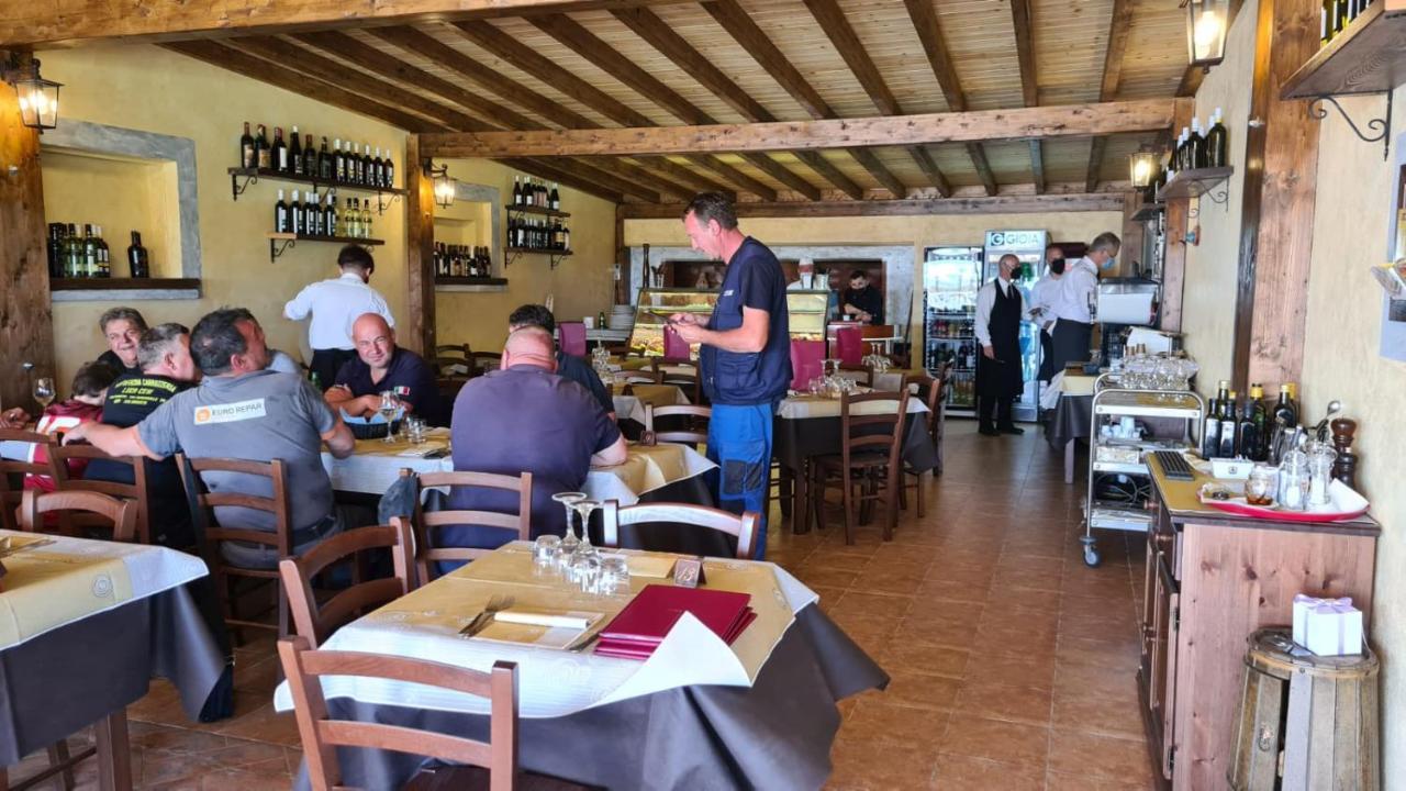 Agriturismo Il Casale Ponte Galeria Kültér fotó