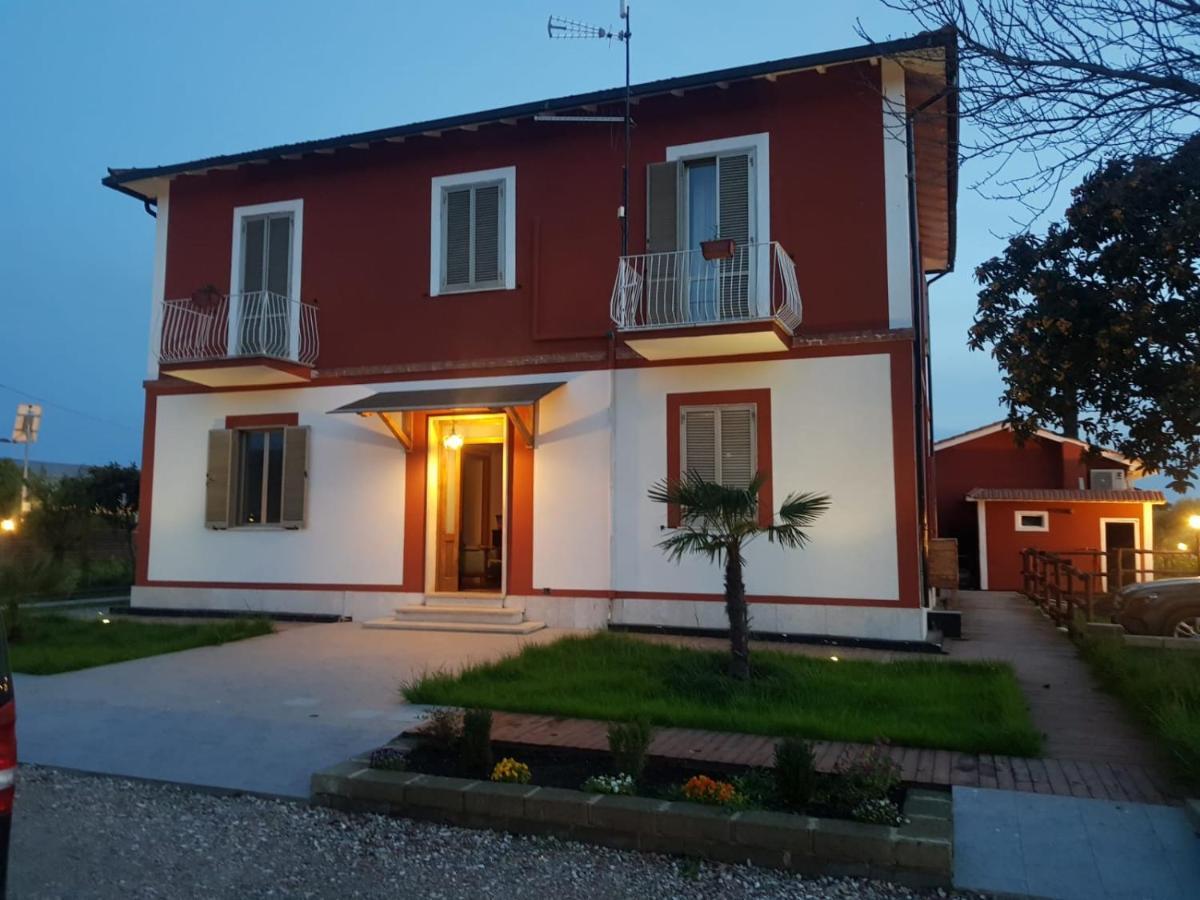 Agriturismo Il Casale Ponte Galeria Kültér fotó