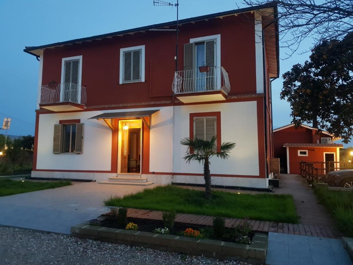 Agriturismo Il Casale Ponte Galeria Kültér fotó
